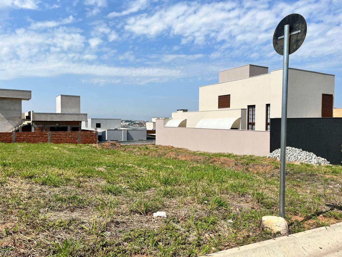 Terrenos, Lotes e Condomínios à venda - Presidente Prudente, SP